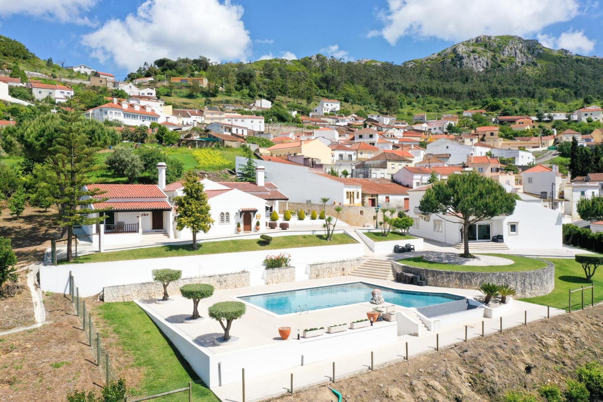 Casa Da Eira Guest House Cadaval Exterior photo